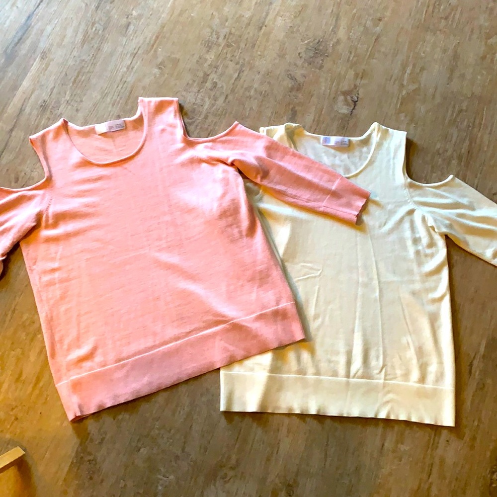 Women’s dress tops